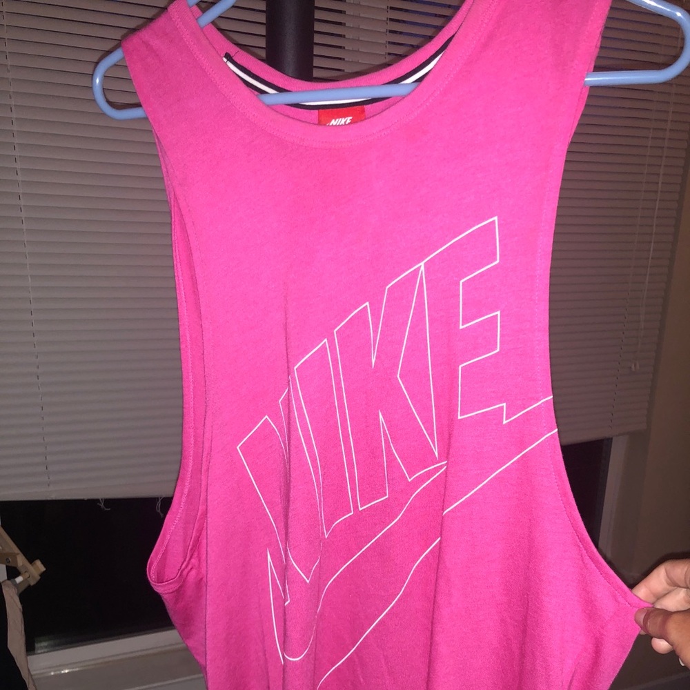 Nike muscle tee/ tank